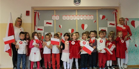 Powiększ grafikę: 11-listopada-w-przedszkolu-fantazja-671160.jpg