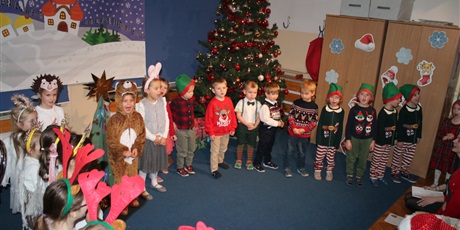 Przedstawienie Świąteczne - grupa Skrzaty
