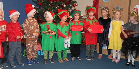 Przedstawienie Świąteczne - grupa Tygryski