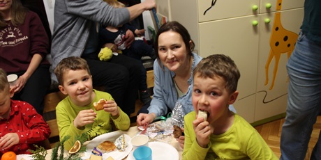 Powiększ grafikę: przedstawienie-swiateczne-grupa-tygryski-671214.jpg